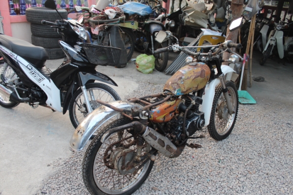 TS100 มีเล่มทะเบียนขายถูกมากๆ4800บาท