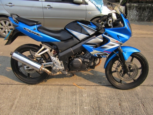 ขาย CBR ปี49 ไมเหลืองกุญแจใหญ่เครื่องดีแน่นๆ ชุดโอนครบ