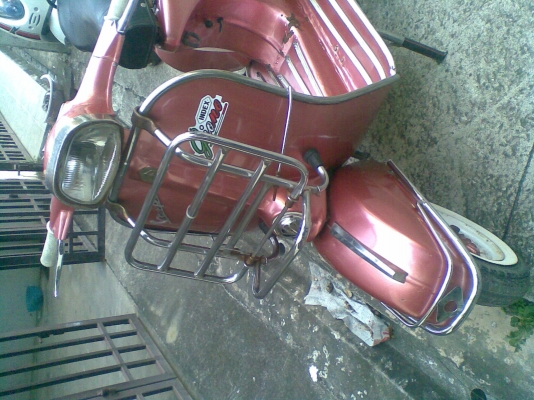 ขาย vespa super 150 Italy หัวเหลี่ยม ขาย vespa super 150 Italy หัวเหลี่ยม