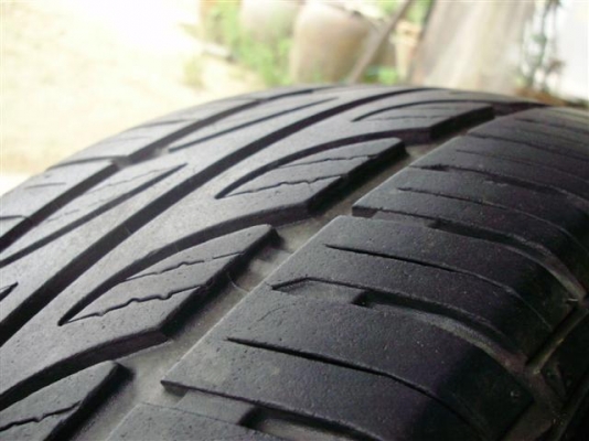 ขายยาง Goodyear Ducaro GA 195/65/15 ปี10 1คู่ 1,200 บาท ขายยาง Goodyear Ducaro GA 195/65/15 ปี10 1คู่ 1,200 บาท