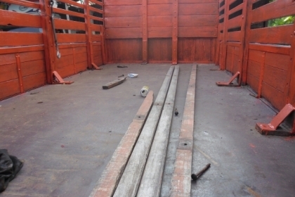 หกล้อtoyota dyna 3ใบปัด วางเครื่อง 100แต่ก่อนเป็นเครื่อง115 ทุกอย่างเป็นของ 3ใบปัดทั้งหมด น็อต6รู