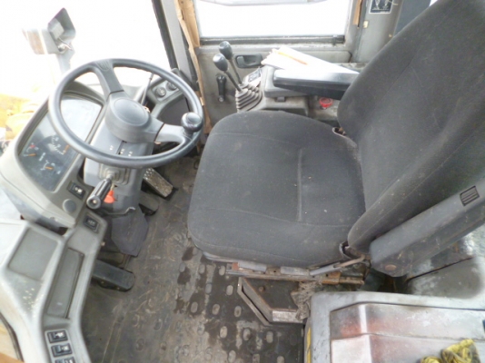 ขายรถตัก TCM L27