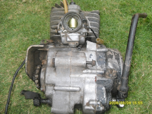 ขายเครื่องdt125คันเกียร์+คันสตาร์ท+แกนสเตอร์ไม่เชื่อม พร้อมคาร์บูแท้