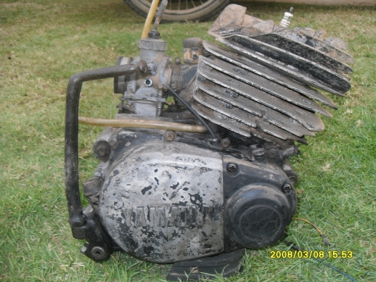 ขายเครื่องdt125คันเกียร์+คันสตาร์ท+แกนสเตอร์ไม่เชื่อม พร้อมคาร์บูแท้