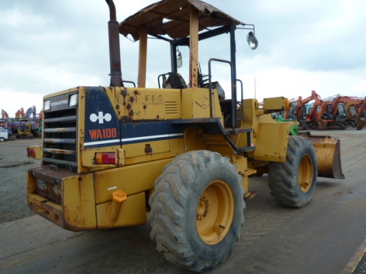 ขายรถตัก KOMATSU WA100-1
