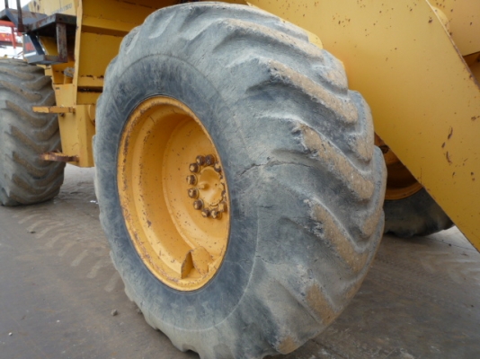 ขายรถตัก KOMATSU WA100-1