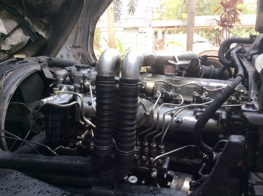 ขาย รถนำ้มัน FN617 เพลาเดียว 230 แรงม้า ปี 2549 ราคา 950,000