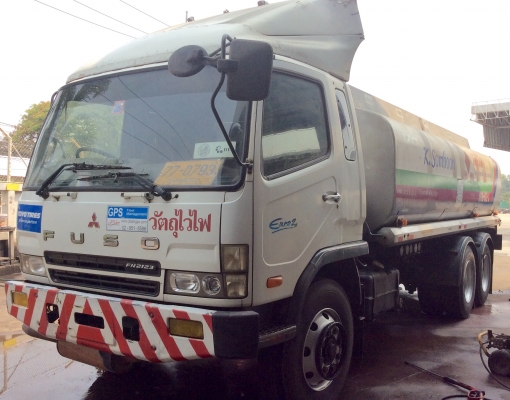 ขาย รถนำ้มัน FN617 เพลาเดียว 230 แรงม้า ปี 2549 ราคา 950,000