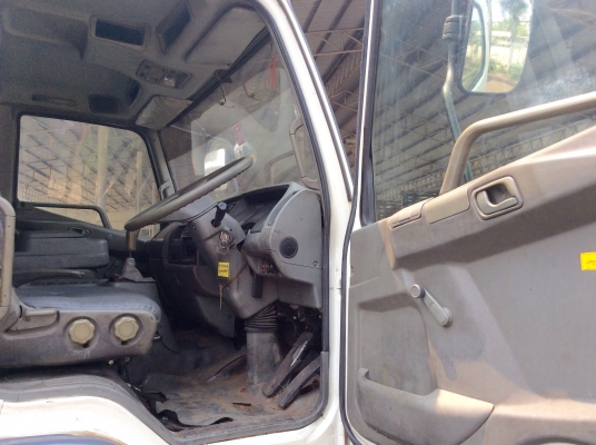 ขาย รถนำ้มัน FN617 เพลาเดียว 230 แรงม้า ปี 2549 ราคา 950,000