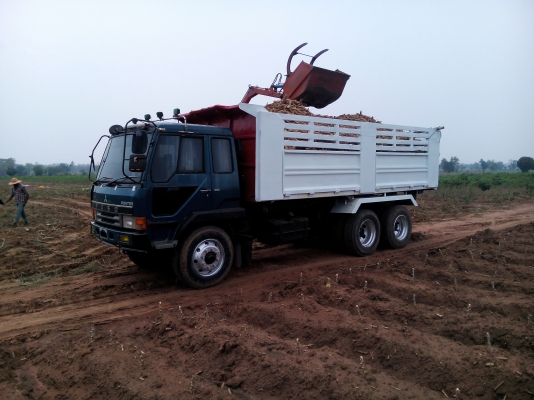 ขายสิบล้อสองเพลาดั้ม