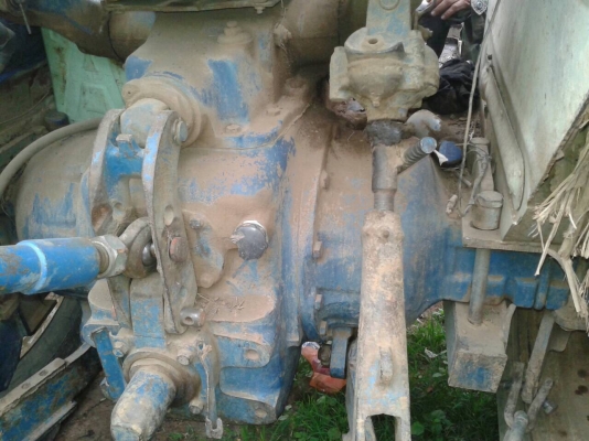 ขายรถไถฟอร์ด 6610 เสื้อลาย เอกสารเล่มทะเบียนครบ อุปกรณ์ ผาน 3 และผานดันหน้าครับ ขายรถไถฟอร์ด 6610 เสื้อลาย เอกสารเล่มทะเบียนครบ อุปกรณ์ ผาน 3 และผานดันหน้าครับ