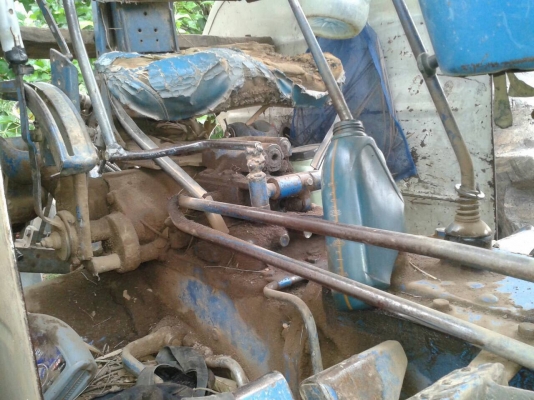 ขายรถไถฟอร์ด 6610 เสื้อลาย เอกสารเล่มทะเบียนครบ อุปกรณ์ ผาน 3 และผานดันหน้าครับ ขายรถไถฟอร์ด 6610 เสื้อลาย เอกสารเล่มทะเบียนครบ อุปกรณ์ ผาน 3 และผานดันหน้าครับ