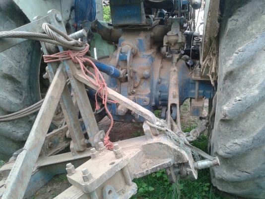 ขายรถไถฟอร์ด 6610 เสื้อลาย เอกสารเล่มทะเบียนครบ อุปกรณ์ ผาน 3 และผานดันหน้าครับ ขายรถไถฟอร์ด 6610 เสื้อลาย เอกสารเล่มทะเบียนครบ อุปกรณ์ ผาน 3 และผานดันหน้าครับ