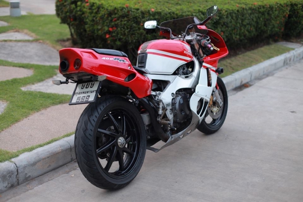 ปรับราคาเหลือ79,000!!!!!CBR400 ทะเบียนแท้