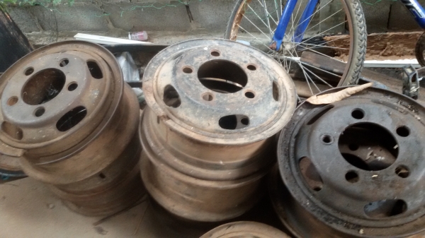 ขายกะทะ 6 ล้อพร้อมยาง ขายกะทะ 6 ล้อพร้อมยาง