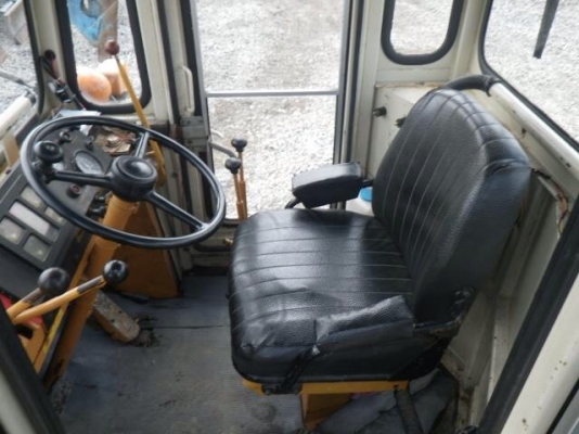 มาอีกคันครับ รถตัก KOMATSU  510 กรองเดี่ยว ซีเรียลสูง นำเข้าจากญี่ปุ่น 090-986-2521 อ๊อบ