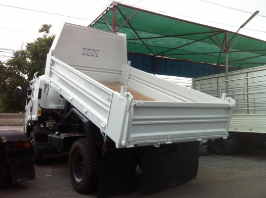 ISUZU 6ล้อดั๊ม ปี54 240แรง