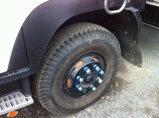 ISUZU 6ล้อดั๊ม ปี54 240แรง