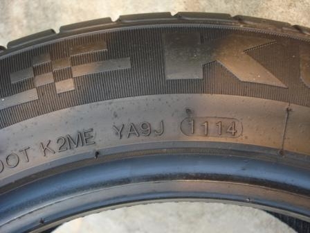 ขายยาง 195-55-15 ปี 14 ดอกหนาๆ ขายถูกๆ 1 ชุด ขายยาง 195-55-15 ปี 14 ดอกหนาๆ ขายถูกๆ 1 ชุด