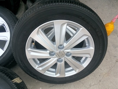 ขายล้อแม็กTOYOTA New VIOS ยางYOKOHAMA ปี13 4 ล้อ