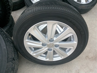 ขายล้อแม็กTOYOTA New VIOS ยางYOKOHAMA ปี13 4 ล้อ