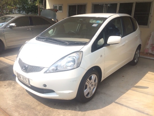 JAZZ ปี 2009 ออกรถ 15,000 บาท
