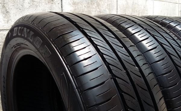 ยาง,205-55-16 DUNLOP EC300 สภาพเต็มปี14ไม่ปะสี่เส้น 4,200 ยาง,205-55-16 DUNLOP EC300 สภาพเต็มปี14ไม่ปะสี่เส้น 4,200