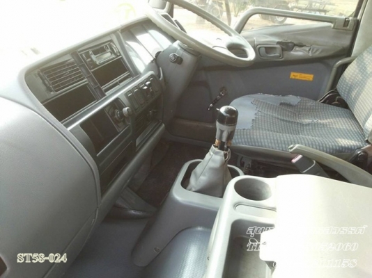 ขายด่วน  10 ล้อ MITSUBISHI FUSO 627 EURO-2 ปี 51 2 เพลา ดั้ม มือเดียวเดิมๆ ออกป้ายแดง สภาพสวย พร้อมใช้งาน ราคาสุดคุ้ม