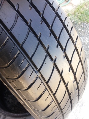 ขายยาง185/60/15 ปี 13  DUNLOP SP2030 4 เส้น