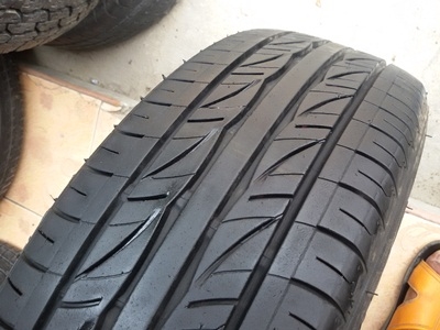 ขายยาง185/65/15 ปี 0213 BRIDGESTON Ar10  4 เส้น