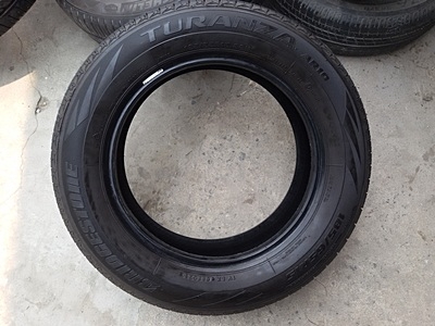ขายยาง185/65/15 ปี 0213 BRIDGESTON Ar10  4 เส้น
