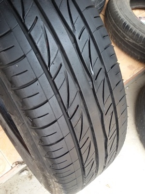 ขายยาง185/65/15 ปี 0213 BRIDGESTON Ar10  4 เส้น