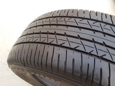 ขายยาง215/55/17 ปี 0414 BRIDGESTONE TURANZA ER33  4เส้น