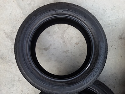 ขายยาง215/55/17 ปี 0414 BRIDGESTONE TURANZA ER33  4เส้น