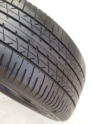 ขายยาง215/55/17 ปี 0414 BRIDGESTONE TURANZA ER33  4เส้น