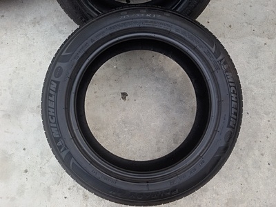 ขายยาง215/55/17 ปี 4513  MICHERLIN PRIMAY 3ST 4 เส้น