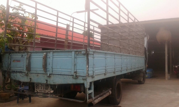 หกล้อ อีชูซุ FRR175แรง สภาพพร้อมใช้งาน ทะเบียนพร้อมโอน☆☆ปรับราคา☆☆400,000☆☆สุดๆแล้ว ครับ☆☆