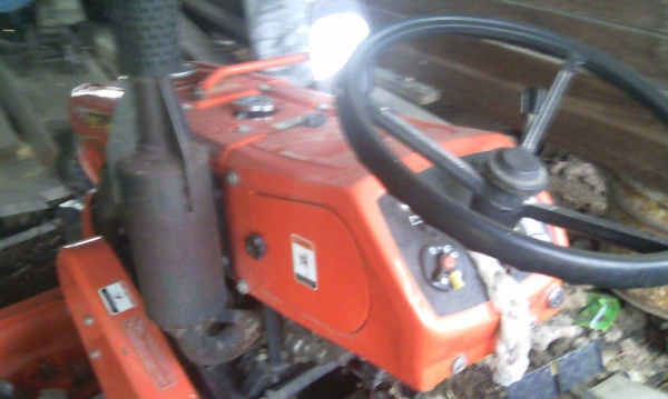 ขายตามสภาพรถไถ14แรงคูโบต้ามีพานหลังมีดันหน้าสภาพสวย ขายตามสภาพรถไถ14แรงคูโบต้ามีพานหลังมีดันหน้าสภาพสวย