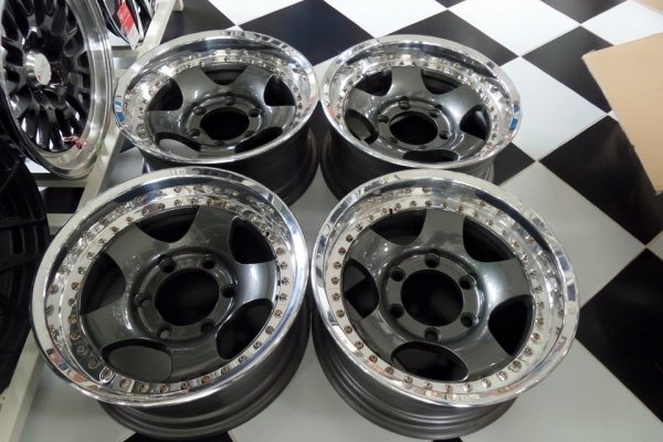 ล้อแท้japan แยก3ชิ้น 15x7 ออฟ0 ล้อแท้japan แยก3ชิ้น 15x7 ออฟ0