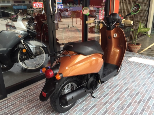 ธารนนทบุรี//ขาย honda today 50 cc 4 จังหวะ สภาพสวย ระบบเครื่อง ระบบไฟสมบูรณ์ทุกจุด ราคา 19,000 บาท