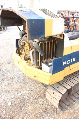 มี VDO komatsu pc15-2 เก่าญี่ปุ่น เครื่องแห้ง พร้อมใช้สุดๆ