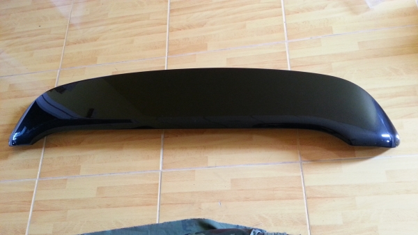 Spoiler ฝากระโปรงท้าย Fortuner ของแท้ถอดจากรถป้ายแดง สีดำพร้อมใช้งานได้เลย