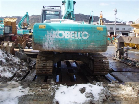 ถึงไทยแล้วครับ SK200-6ES YN10-39881 ปี 2006 ขายถูกครับ