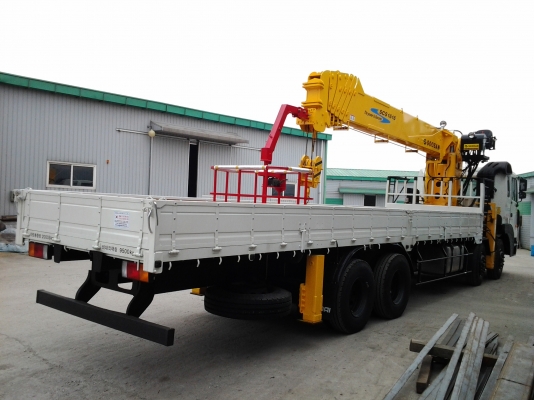 ขายถูกสุดๆเครนติดหลังรถบรรทุก TRUCK MOUNTED CRANE ยี่ห้อ SOOSAN รุ่น SCS ขนาด 5-8