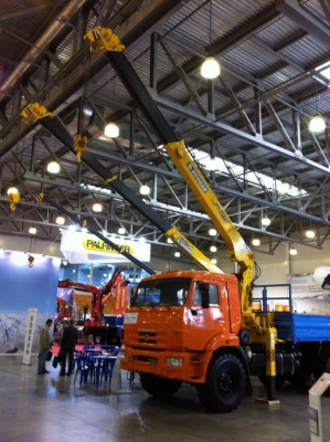 ขายถูกสุดๆเครนติดหลังรถบรรทุก TRUCK MOUNTED CRANE ยี่ห้อ SOOSAN รุ่น SCS ขนาด 2-5 ตัน ขายถูกสุดๆเครนติดหลังรถบรรทุก TRUCK MOUNTED CRANE ยี่ห้อ SOOSAN รุ่น SCS ขนาด 2-5 ตัน