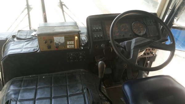 ขายกระดอง รถบัส HINO แอร์ 43 ที่นั่ง สภาพแจ่มแจ๋ว เอาไปต่อเติมได้หลากหลาย