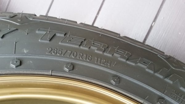 ล้อ te37 พร้อมยาง nitto 265/70 ขอบ16