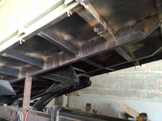 ขาย  เม้ก้า 320 ปี48สวยๆ ดั้มสามมิตรลอนเฉียงต่อดั้มใหม่