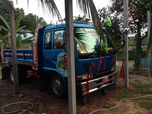 ขายคับ 6ล้อ นิสสันยูดี 195 สภาพพร้อมใช้งาน อินวอย