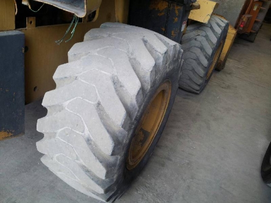 507 # J01-52677 : สต๊อกรถตัก ล้อยาง นำเข้าจากญี่ปุ่นค่ะ โทร. กุ้ง:0813062283